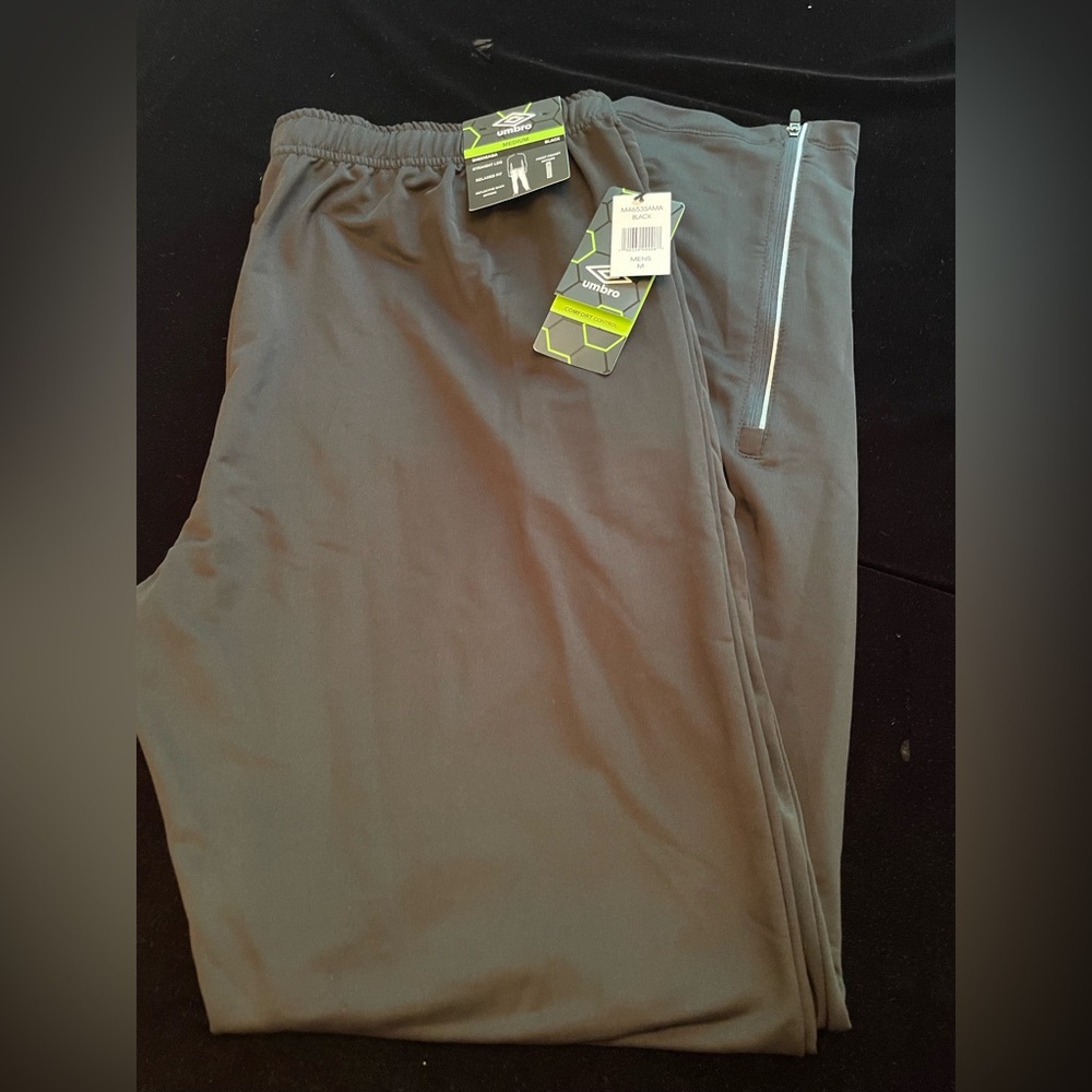 Umbro Black Comfort Control Pants